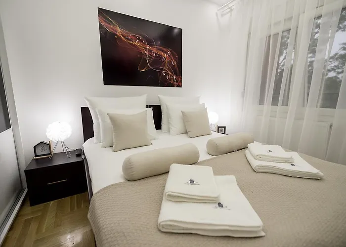 Centar Lux * ארנדלובאץ'