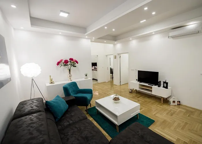 Centar Lux דירה ארנדלובאץ'