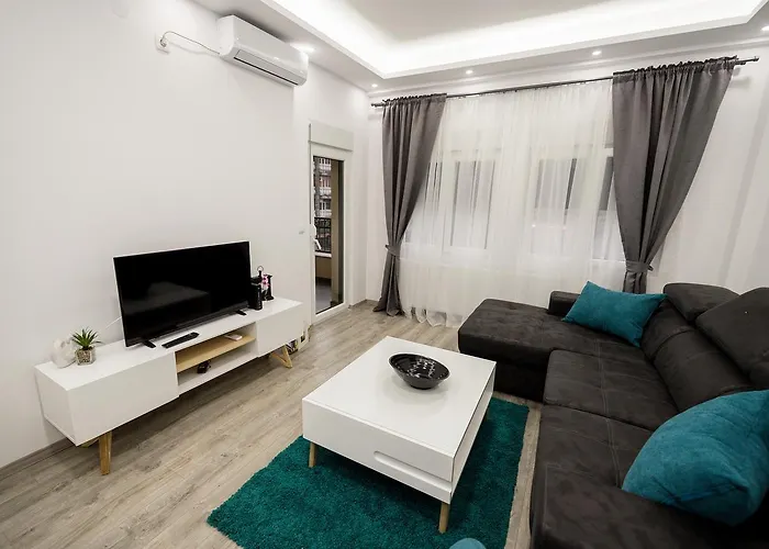 Centar Lux ארנדלובאץ'