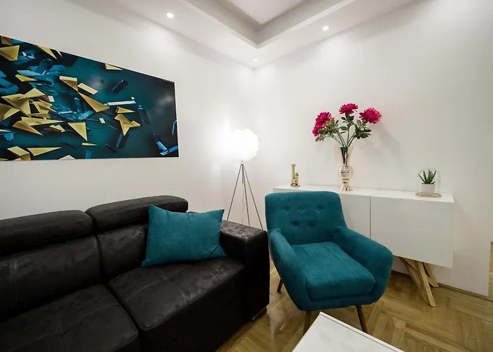 Centar Lux ארנדלובאץ'