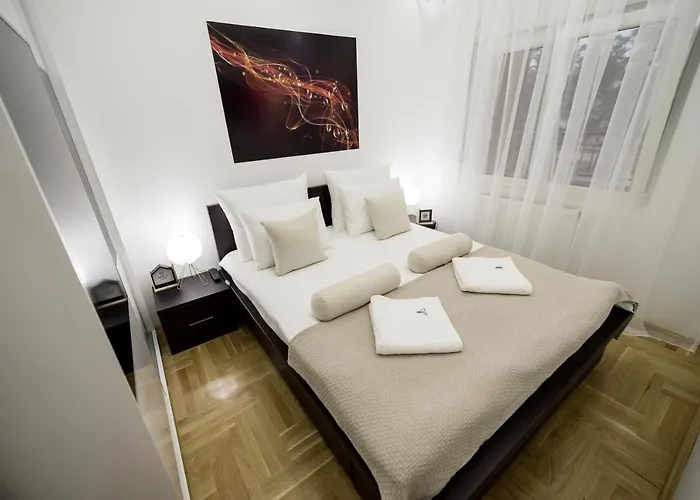 Centar Lux דירה *